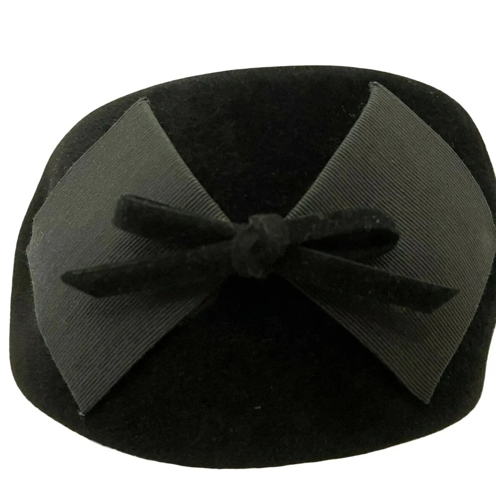 Vintage Camelot Womens Art Deco Round Pillbox Hat One Size Black Velour Italy - Picture 7 of 9